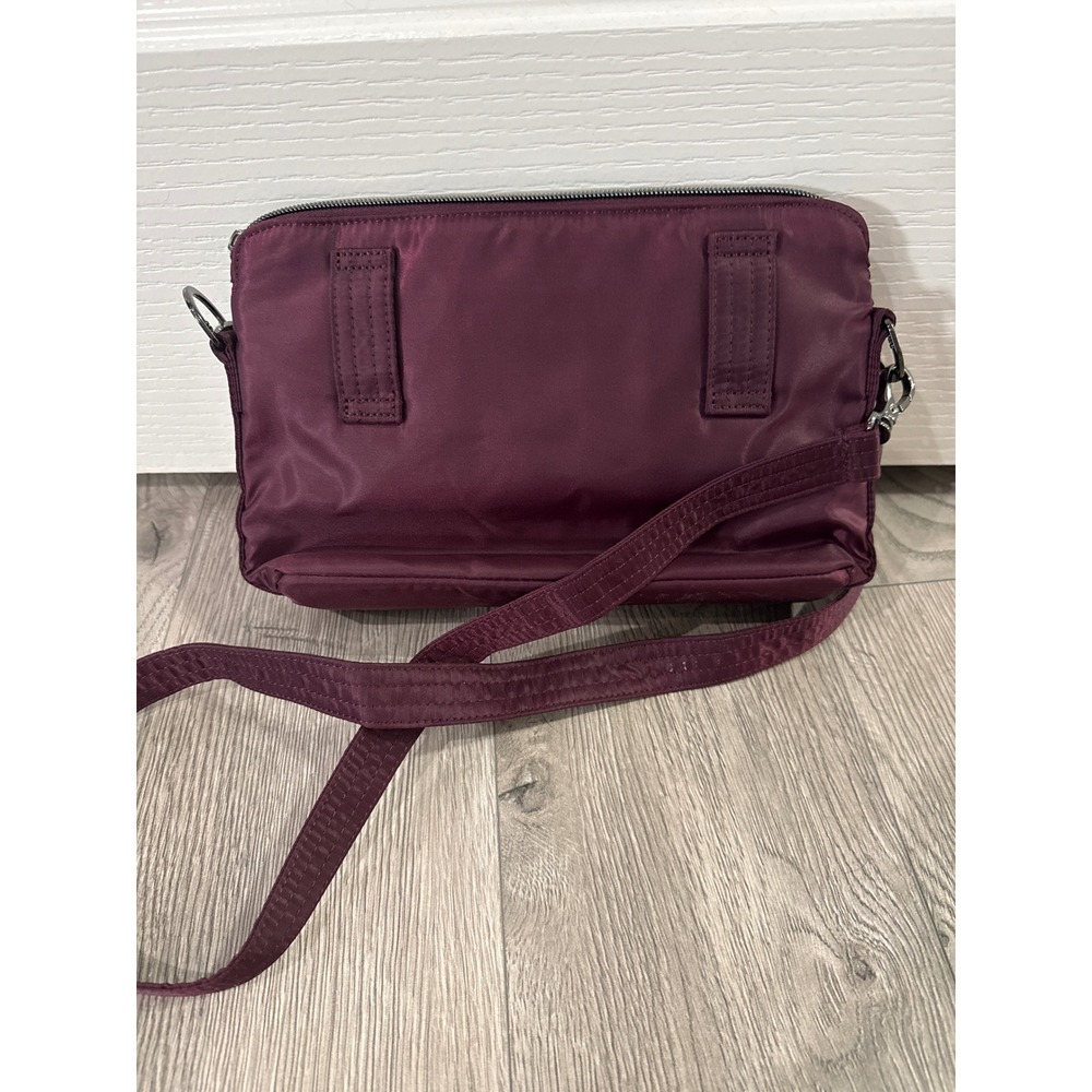 Lug Pirouette Crossbody Belt Bag Quilted Berry Blush Pink Women‎ Small Handbag - Picture 3 of 9